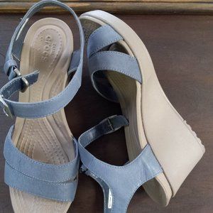 Women's Crocs Shoes